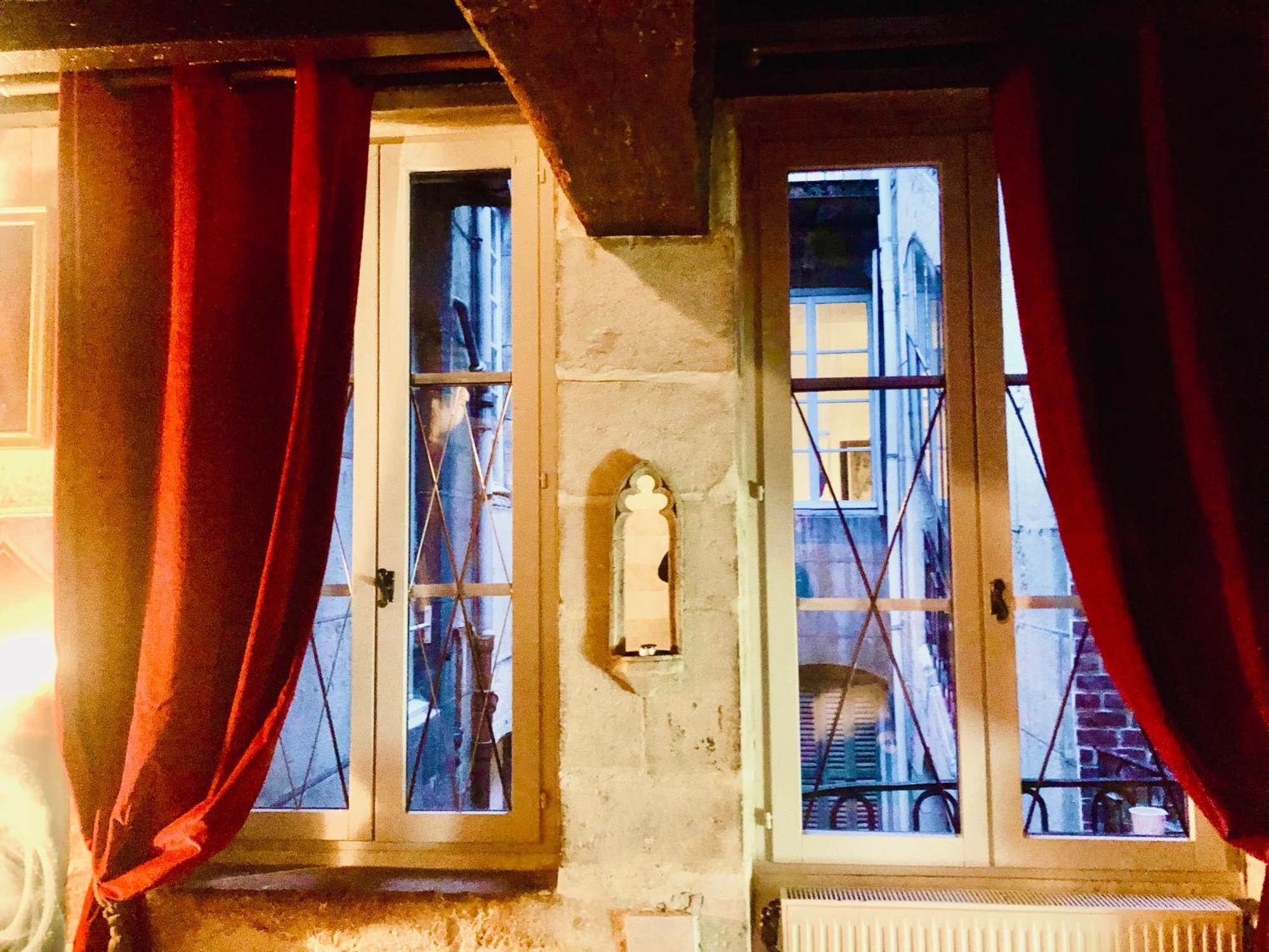 "Appartementdusorcier" Magique Experience & Parking Діжон Екстер'єр фото